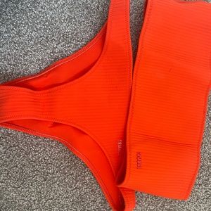 Triangl strapless bikini set
